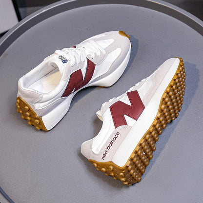 ⏰Sconto del 50% oggi👟Sneakers informali, il design a punta larga riduce la pressione sulle piante dei piedi