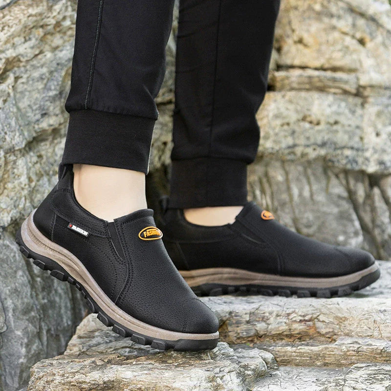 Usergoing® | Sconto del 50% per un periodo limitato! Scarpe casual ortopediche con suola morbida, comode da indossare e da viaggio all'aperto ✨